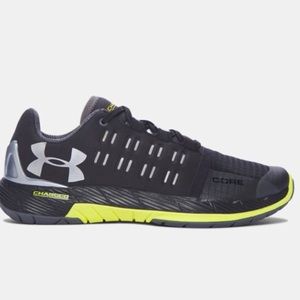 Women’s UA training shoes